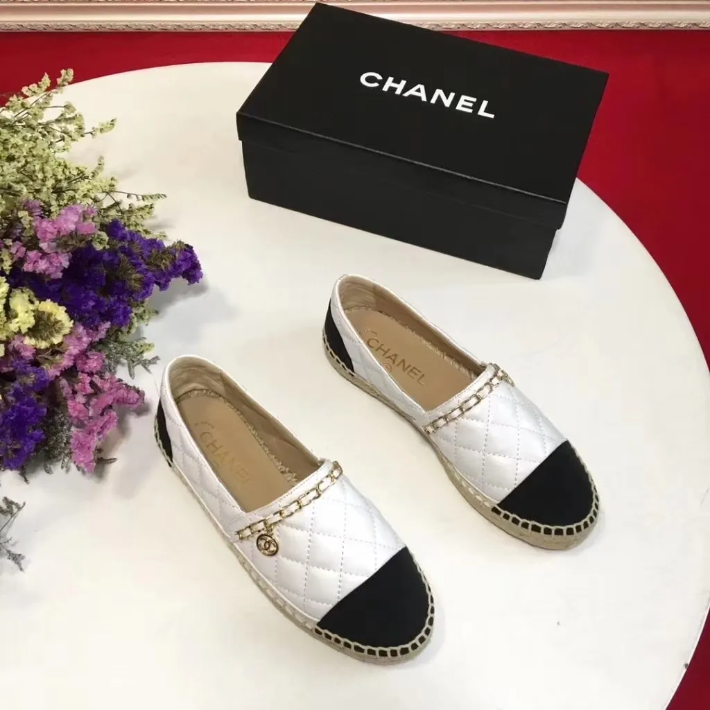 👟👟Ex-factory price 480👟👟 Size: 35-40🌹 🌈🌈[CHANEL Chanel] full range of fisherman shoes... The top version is welcome to compare with all the experts👟👟👟👟 (cloth, leather, lace, sequined) Wool mixed surface)💋💋The lining is made of original sheepskin (the hemp rope bottom and the rubber bottom are integrated) The 100-needle hemp rope is very thorough👍👍...High-quality customization🆚Purchasing agent source‼ ️ The popularity of fishermen’s shoes, I believe everyone who knows the goods knows that people on Earth/Mars are showing off their silk threads one after another💝💝 34-40 (41 and 42 can be customized and non-returnable) standard size 🎁Supporting packaging